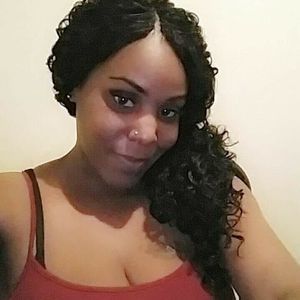 Meet your Posher, Nikki